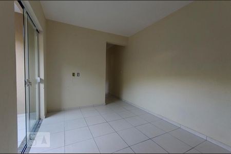 Sala de apartamento para alugar com 2 quartos, 50m² em Vargem Grande, Florianópolis