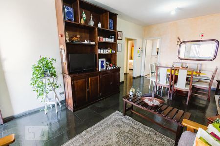 Sala 1 de casa para alugar com 4 quartos, 50m² em Vila Romana, São Paulo