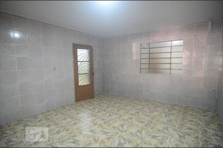 Sala de casa à venda com 2 quartos, 150m² em Mato Grande, Canoas