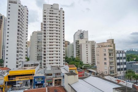 Vista Quarto de apartamento à venda com 1 quarto, 35m² em Jardim Paulista, São Paulo