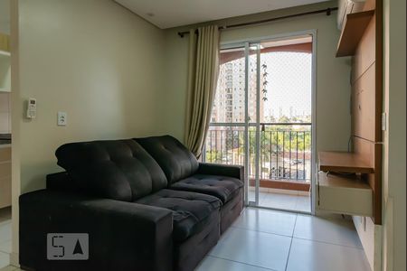 Sala de apartamento à venda com 3 quartos, 62m² em Vila Satúrnia, Campinas