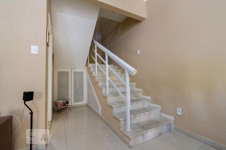 Escada de casa à venda com 4 quartos, 250m² em Freguesia de Jacarepaguá, Rio de Janeiro