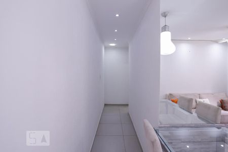 Corredor de apartamento para alugar com 2 quartos, 44m² em Água Branca, São Paulo