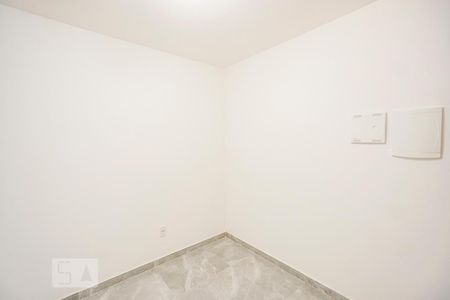 Sala de apartamento para alugar com 2 quartos, 40m² em Vila Antonina, São Paulo