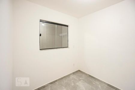 Quarto 01 de apartamento para alugar com 2 quartos, 40m² em Vila Antonina, São Paulo