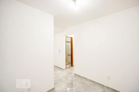 Sala de apartamento para alugar com 2 quartos, 40m² em Vila Antonina, São Paulo