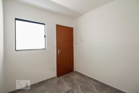 Sala de apartamento para alugar com 2 quartos, 40m² em Vila Antonina, São Paulo