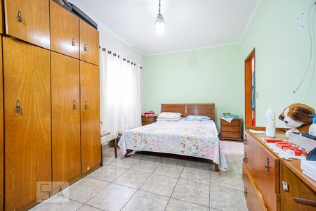 Quarto suíte 02 de casa à venda com 2 quartos, 300m² em Vila Ivone, São Paulo