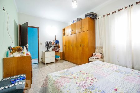 Quarto suíte 02 de casa à venda com 2 quartos, 300m² em Vila Ivone, São Paulo
