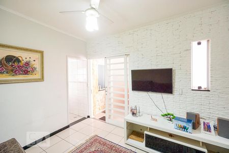 Sala de casa à venda com 2 quartos, 300m² em Vila Ivone, São Paulo