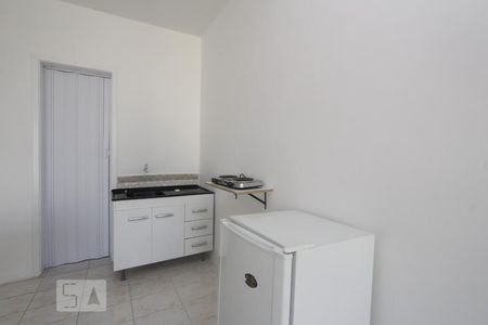 COZINHA de kitnet/studio para alugar com 1 quarto, 22m² em Rio Branco, Porto Alegre