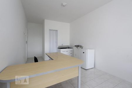 SALA de kitnet/studio para alugar com 1 quarto, 22m² em Rio Branco, Porto Alegre