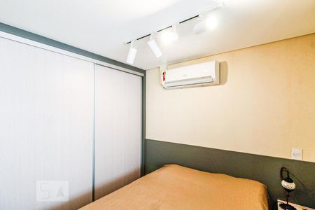 Quarto de kitnet/studio para alugar com 1 quarto, 26m² em Campo Belo, São Paulo