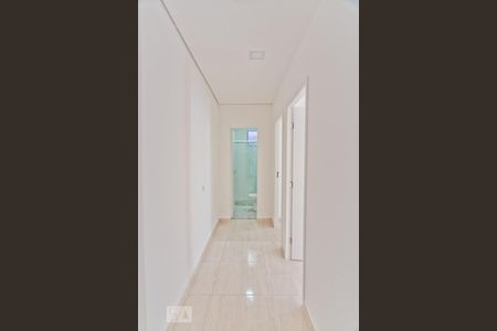 Corredor de apartamento para alugar com 2 quartos, 48m² em Casa Verde, São Paulo