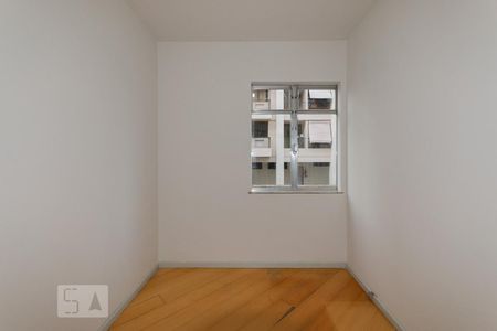 Quarto 1 de apartamento para alugar com 2 quartos, 70m² em Praca da Bandeira, Rio de Janeiro