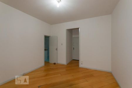 Quarto 1 de apartamento para alugar com 2 quartos, 70m² em Praca da Bandeira, Rio de Janeiro