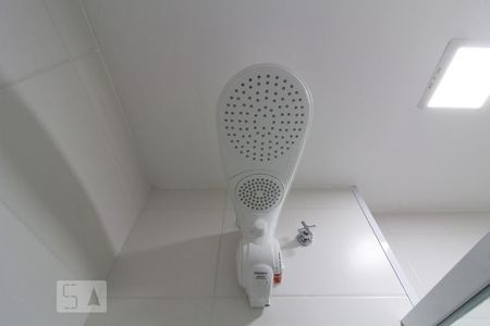 Banheiro de kitnet/studio para alugar com 1 quarto, 45m² em Jardim América, Sorocaba