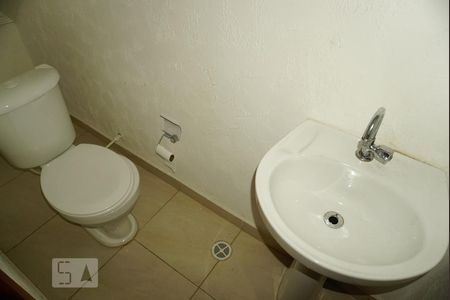 Lavabo de casa de condomínio para alugar com 2 quartos, 62m² em Penha de França, São Paulo