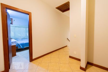 Corredor de casa de condomínio à venda com 4 quartos, 250m² em Jacarepaguá, Rio de Janeiro