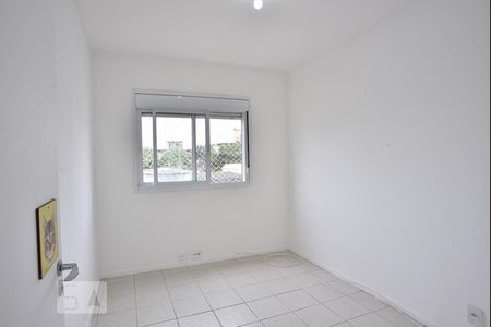 Quarto de apartamento à venda com 2 quartos, 55m² em Taquara, Rio de Janeiro
