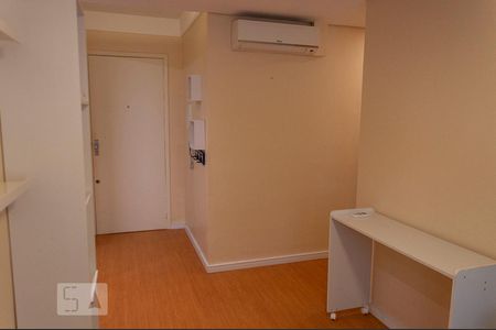 Sala de apartamento à venda com 1 quarto, 40m² em Santana, Porto Alegre