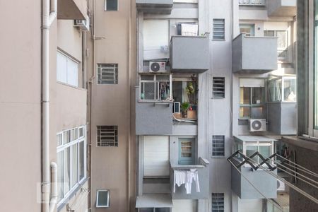 Vista do Quarto de kitnet/studio à venda com 1 quarto, 45m² em Centro Histórico, Porto Alegre