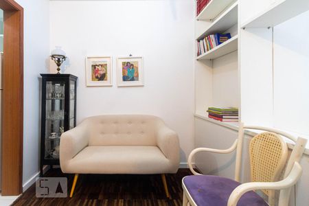 Sala de Estar de kitnet/studio à venda com 1 quarto, 45m² em Centro Histórico, Porto Alegre