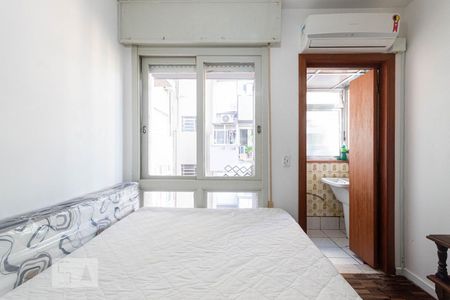 Quarto de kitnet/studio à venda com 1 quarto, 45m² em Centro Histórico, Porto Alegre