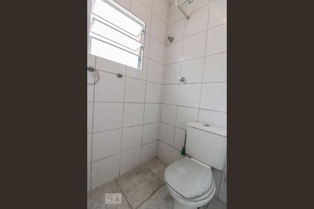 Banheiro  de casa de condomínio para alugar com 1 quarto, 45m² em Vila Nova Mazzei, São Paulo