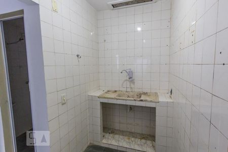 Cozinha de kitnet/studio para alugar com 1 quarto, 25m² em Anil, Rio de Janeiro