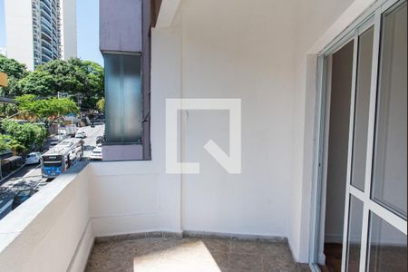 Varanda de apartamento à venda com 2 quartos, 82m² em Vila Monumento, São Paulo