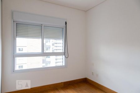 Suite de apartamento à venda com 2 quartos, 90m² em Vila Olímpia, São Paulo