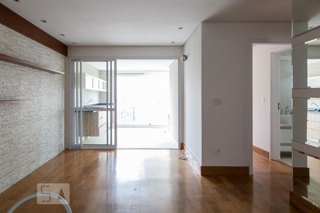 Sala de apartamento à venda com 2 quartos, 90m² em Vila Olímpia, São Paulo