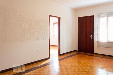 Sala  de casa à venda com 4 quartos, 288m² em Centro, Canoas