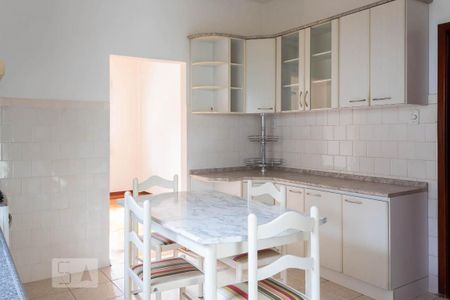 Cozinha de casa à venda com 4 quartos, 288m² em Centro, Canoas