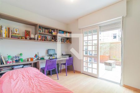 Quarto 2 de casa de condomínio à venda com 3 quartos, 180m² em Tristeza, Porto Alegre