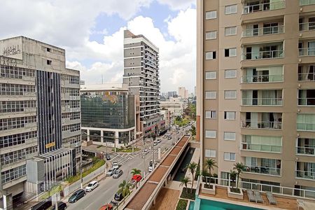 Vista varanda sala, quartos 1 e 2 e suíte de apartamento para alugar com 3 quartos, 75m² em Centro, Barueri