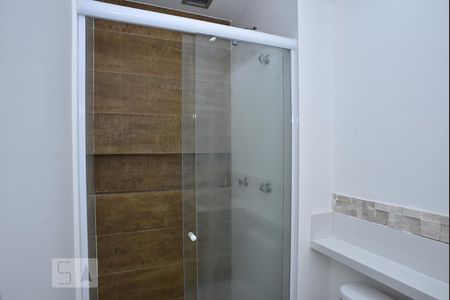 Banheiro de apartamento à venda com 2 quartos, 51m² em Pechincha, Rio de Janeiro