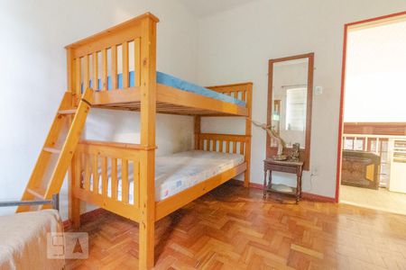 Quarto 1 de casa à venda com 7 quartos, 300m² em Copacabana, Rio de Janeiro