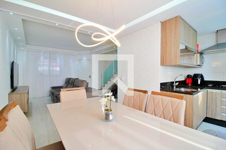 Casa à venda com 85m², 2 quartos e 2 vagasSala / Sala de Jantar / Cozinha