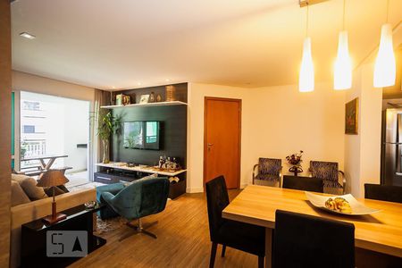 Sala de apartamento à venda com 3 quartos, 103m² em Vila Suzana, São Paulo