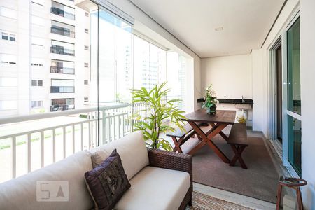 Varanda de apartamento à venda com 3 quartos, 103m² em Vila Suzana, São Paulo