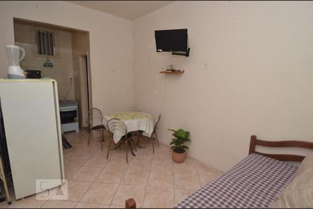 Sala de apartamento para alugar com 1 quarto, 29m² em Copacabana, Rio de Janeiro