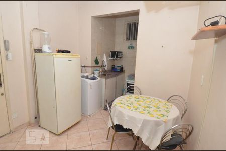 Sala de apartamento para alugar com 1 quarto, 29m² em Copacabana, Rio de Janeiro