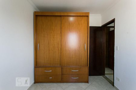 Quarto 2 de apartamento para alugar com 2 quartos, 64m² em Vila Regente Feijó, São Paulo