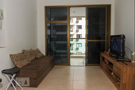 Sala de apartamento para alugar com 2 quartos, 65m² em Recreio dos Bandeirantes, Rio de Janeiro