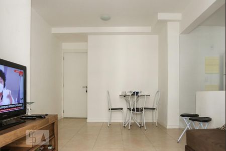 Sala de apartamento para alugar com 2 quartos, 65m² em Recreio dos Bandeirantes, Rio de Janeiro