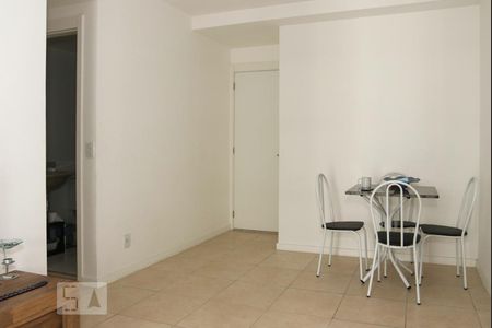 Sala de apartamento para alugar com 2 quartos, 65m² em Recreio dos Bandeirantes, Rio de Janeiro