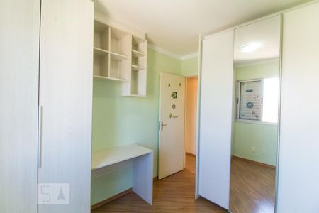 Quarto 1 de apartamento para alugar com 2 quartos, 49m² em Vila Arcádia, São Paulo