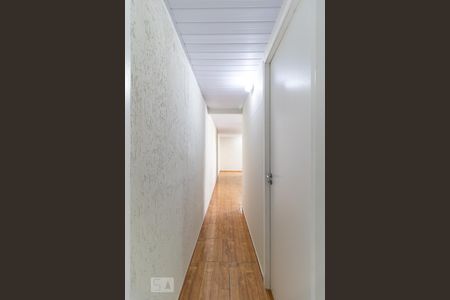 Corredor de apartamento para alugar com 2 quartos, 60m² em Aclimação, São Paulo